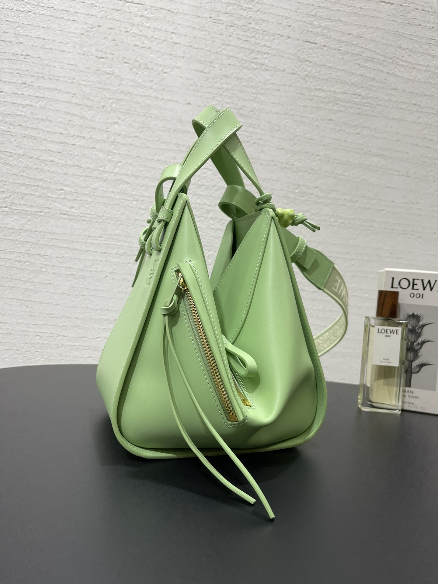 Loewe Hammock Bag-20.8*19.5*14.5CM