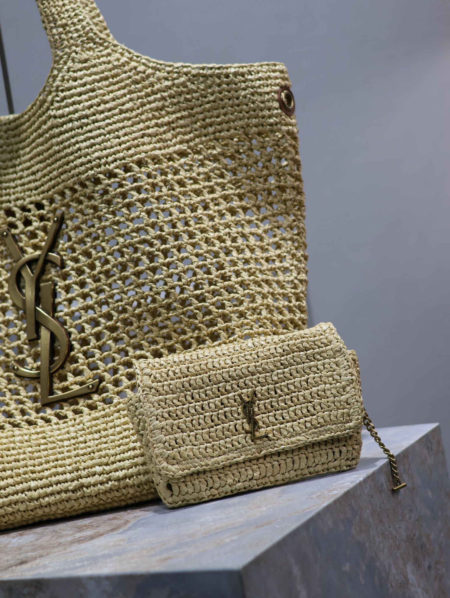 YSL Rive Icare Maxi Bag-58/47×61×8M