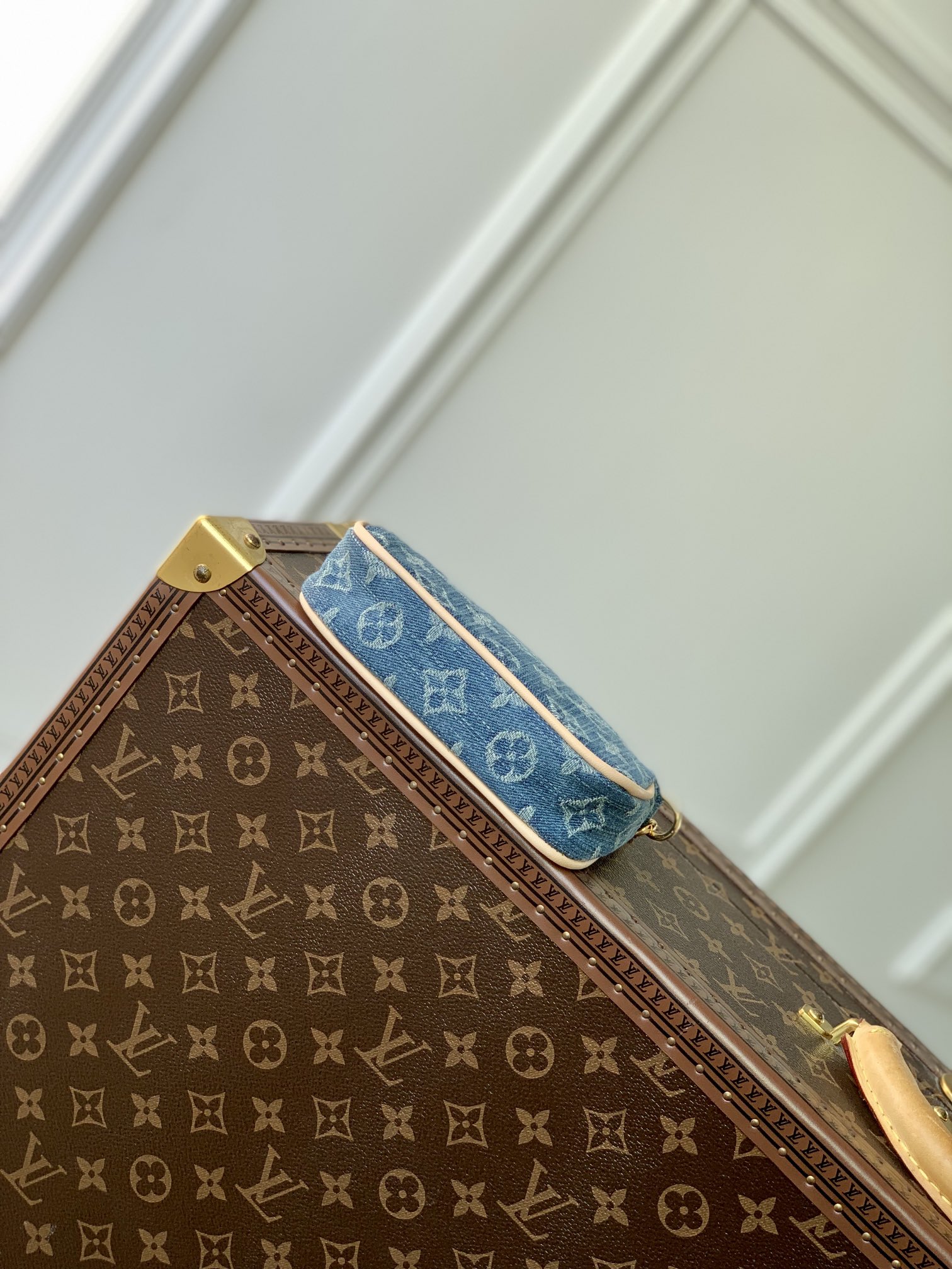 l**is V*t*n mini pochette accessoires-15*9.5*3cm