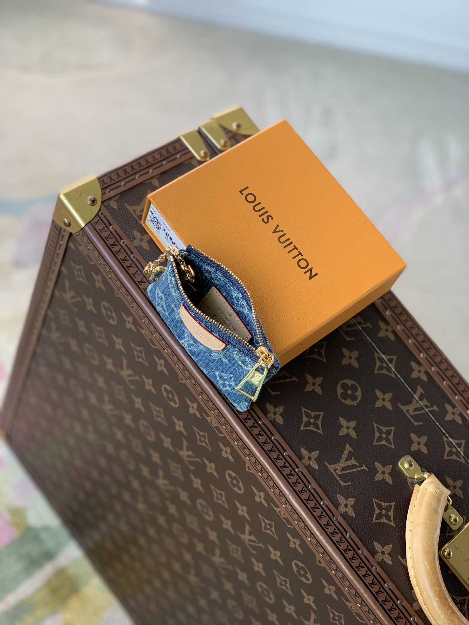 l**is V*t*n wallet-12*7*1.5cm