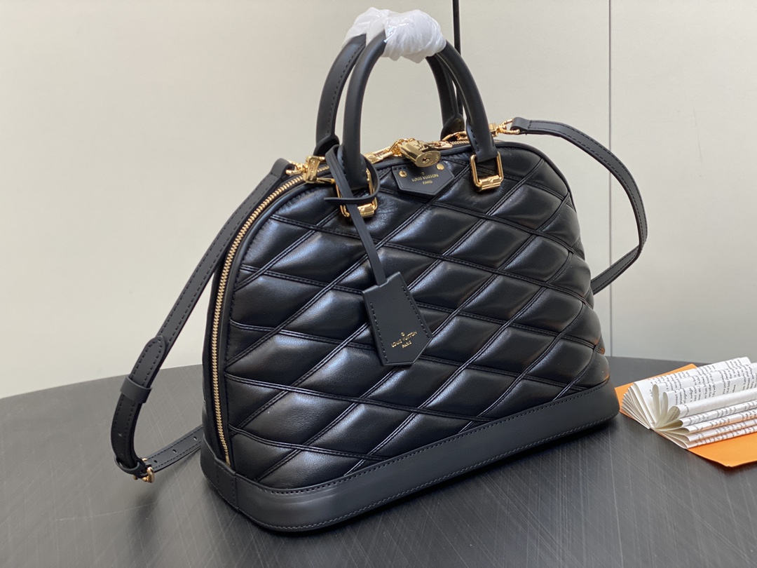 l**is V*t*n neo alma pm-32×24×15cm