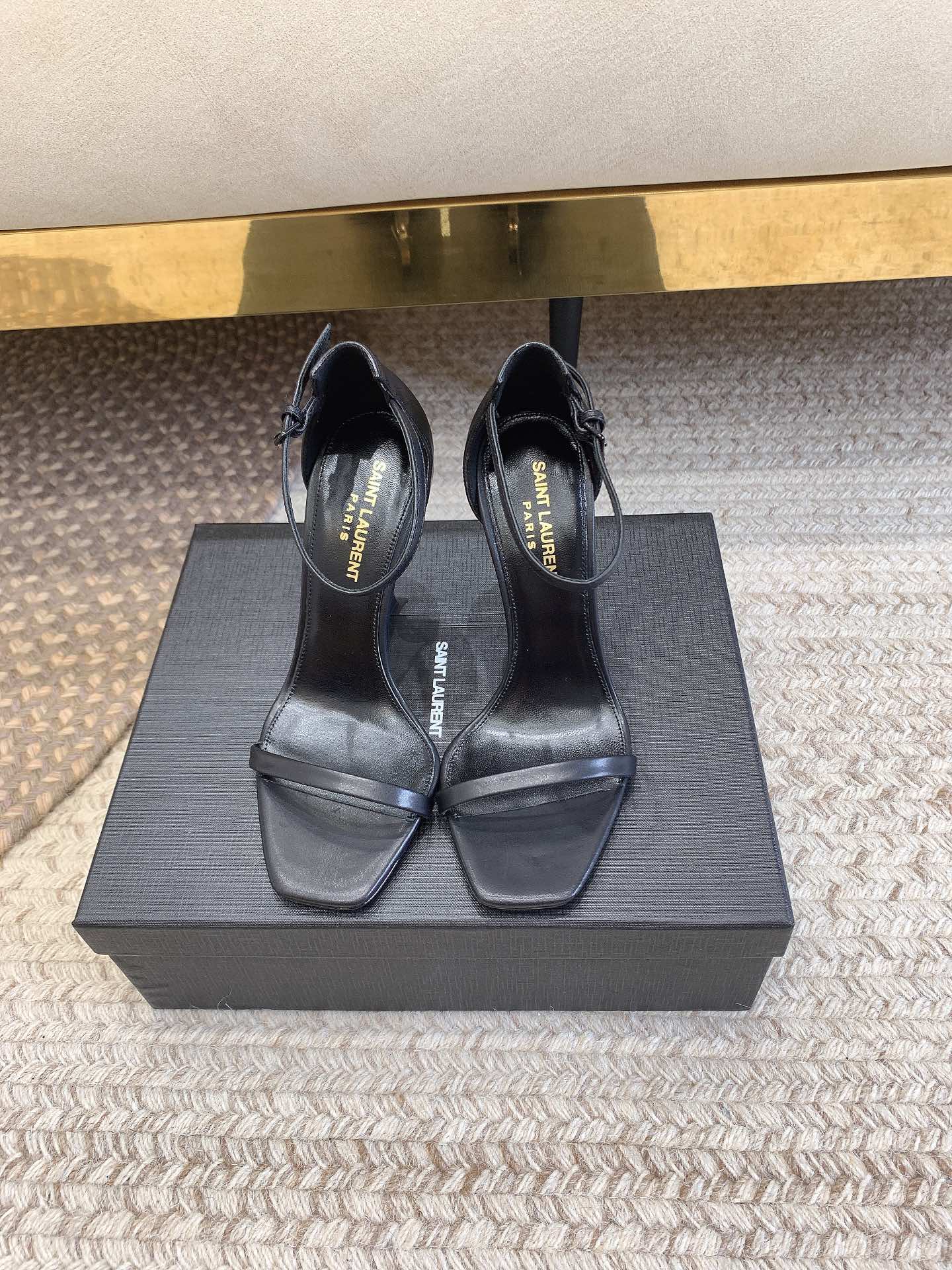 YSL Heels-11CM