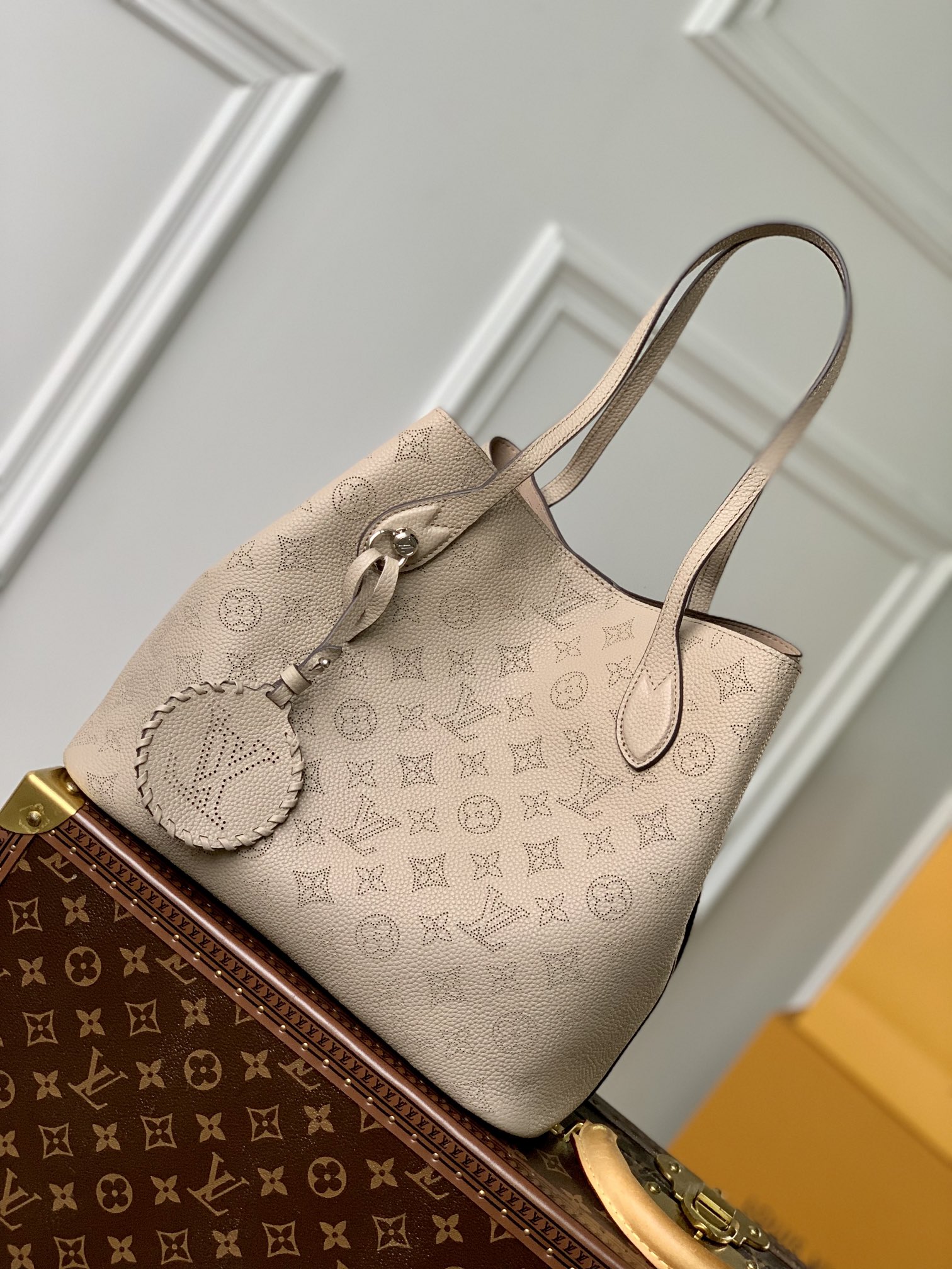 l**is V*t*n blossom handbags-30*27.5*16cm