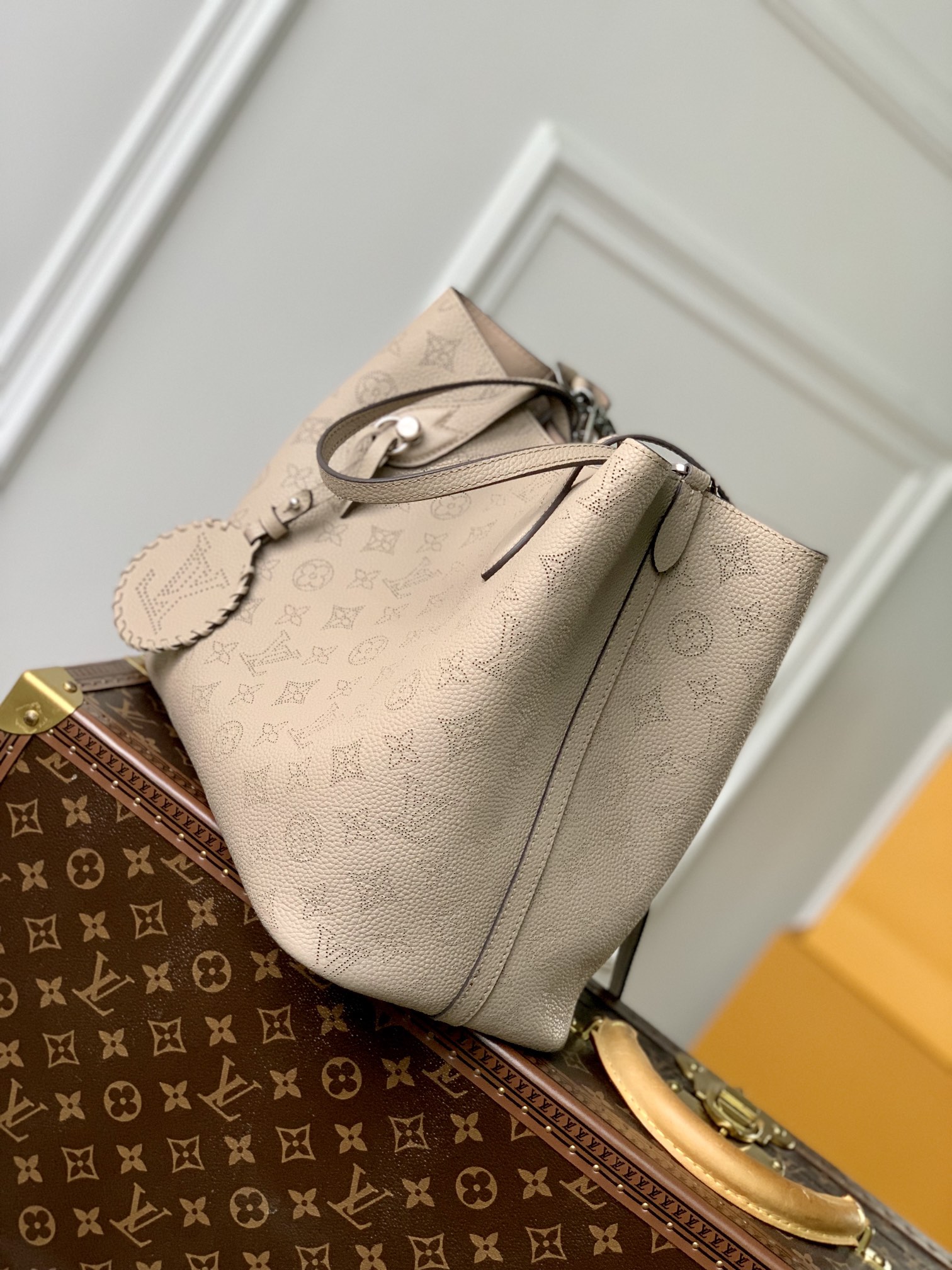 l**is V*t*n blossom handbags-30*27.5*16cm