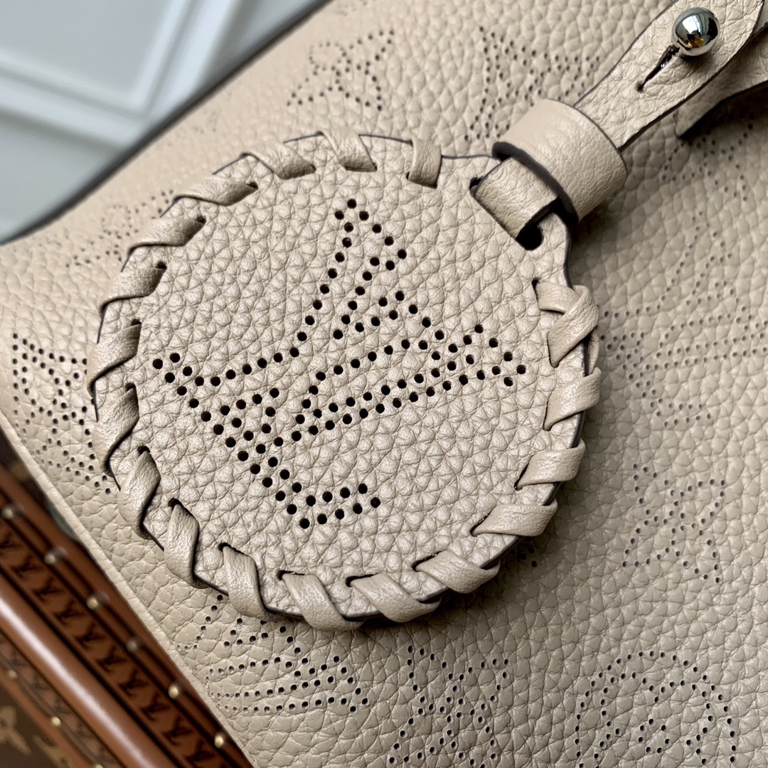 l**is V*t*n blossom handbags-30*27.5*16cm