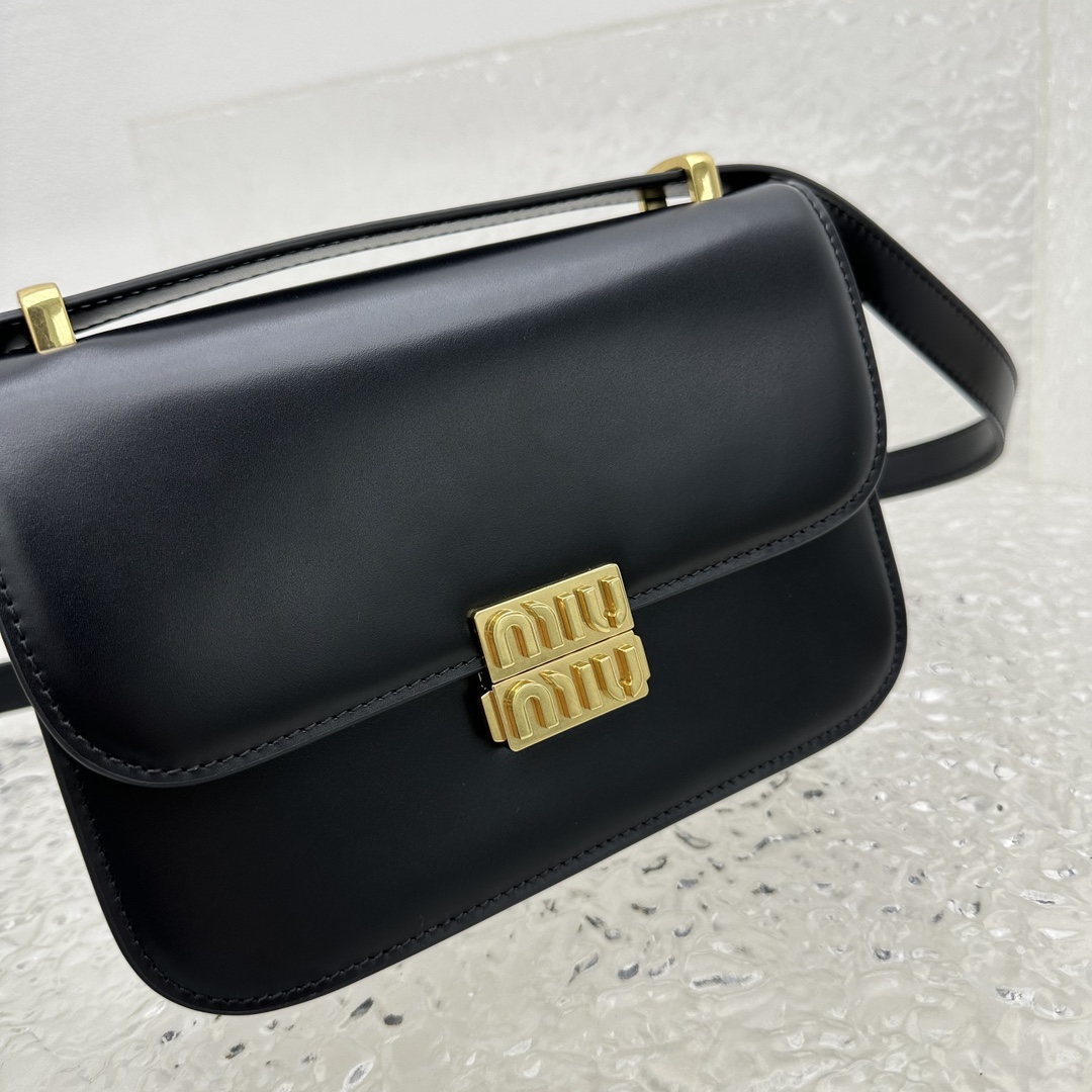 MiuMiu Box Bag-20*13.5*5.5CM