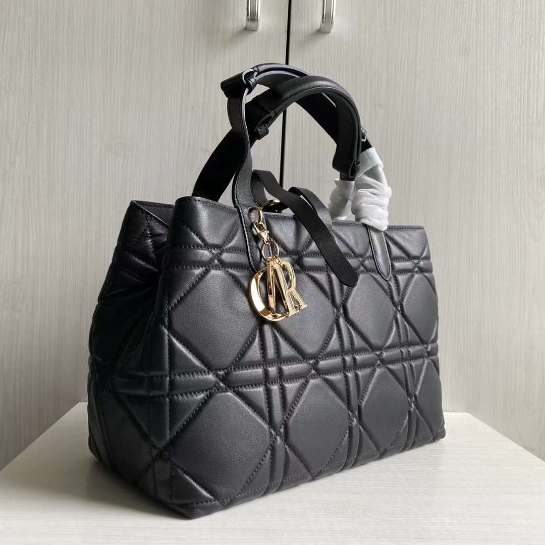 D*or 95-22 top handbags-36*30cm