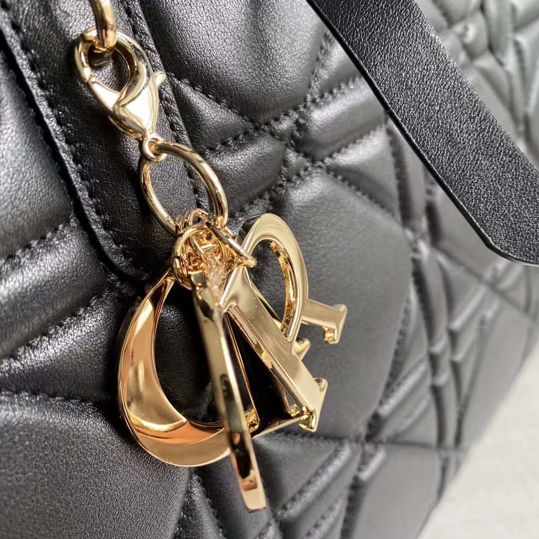 D*or 95-22 top handbags-36*30cm