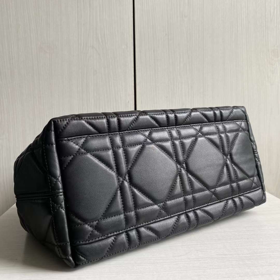 D*or 95-22 top handbags-36*30cm