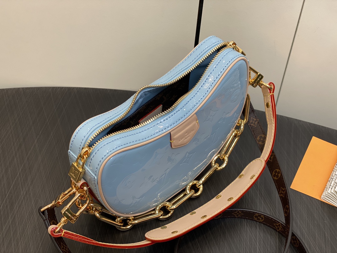 l**is V*t*n croissant m24021-21 x 13 x 7cm