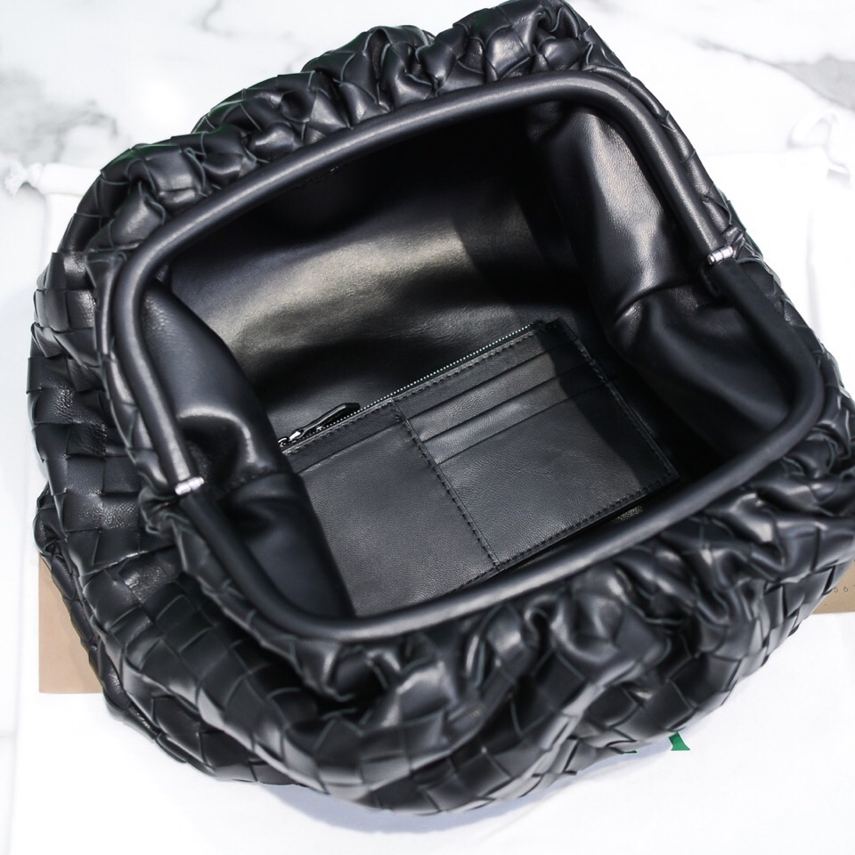 Bo*te*ga ve*ne*ta the pouch bag-38*20*9cm