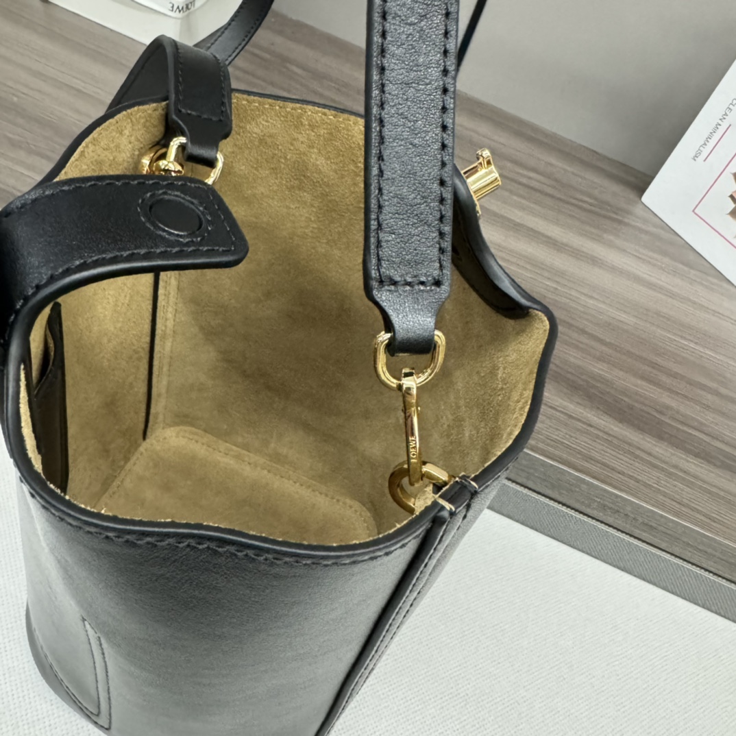 Loewe Mini Pebble Bucket Bag-16*16*19.5CM