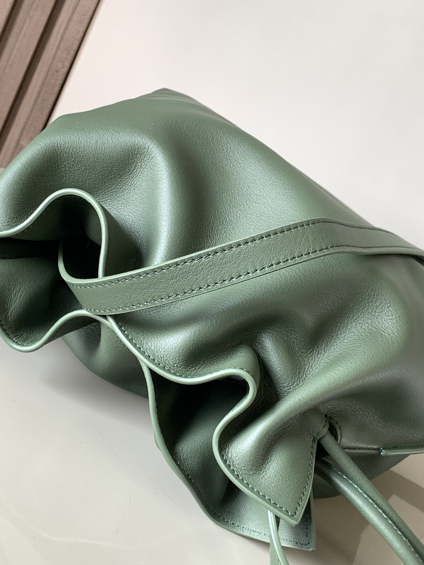 Loewe Flamenco-30*24.5*10.5CM