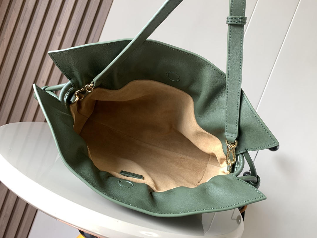 Loewe Flamenco-30*24.5*10.5CM