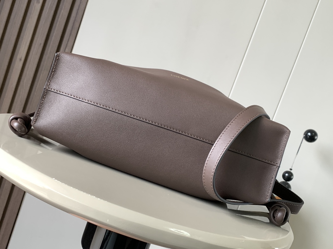 Loewe Flamenco-30*24.5*10.5CM