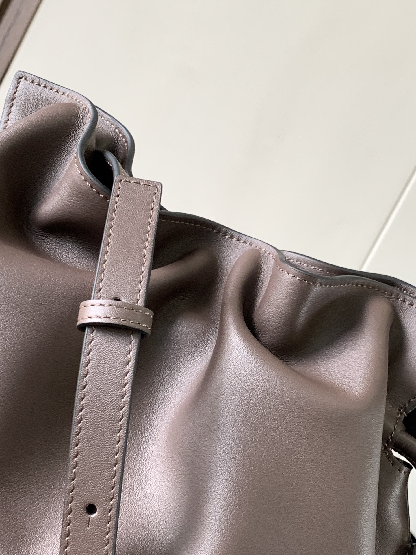 Loewe Flamenco-30*24.5*10.5CM