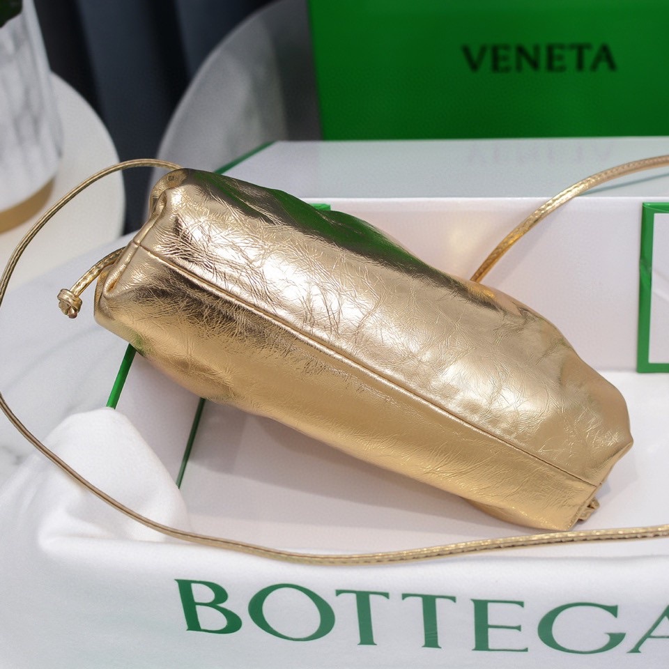 Bo*te*ga ve*ne*ta the pouch bag-22*9cm