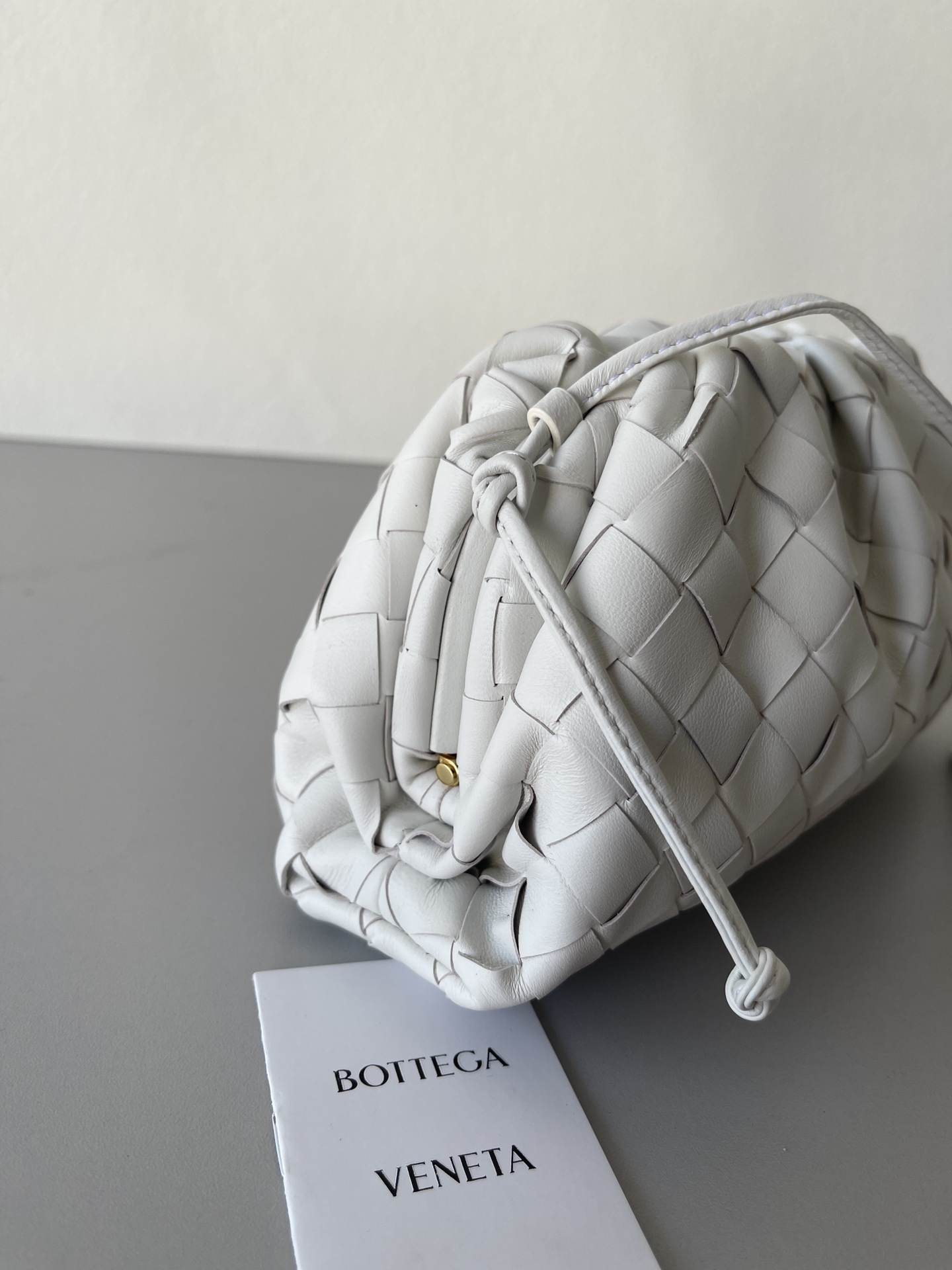 Bo*te*ga ve*ne*ta the pouch bag-22*9cm