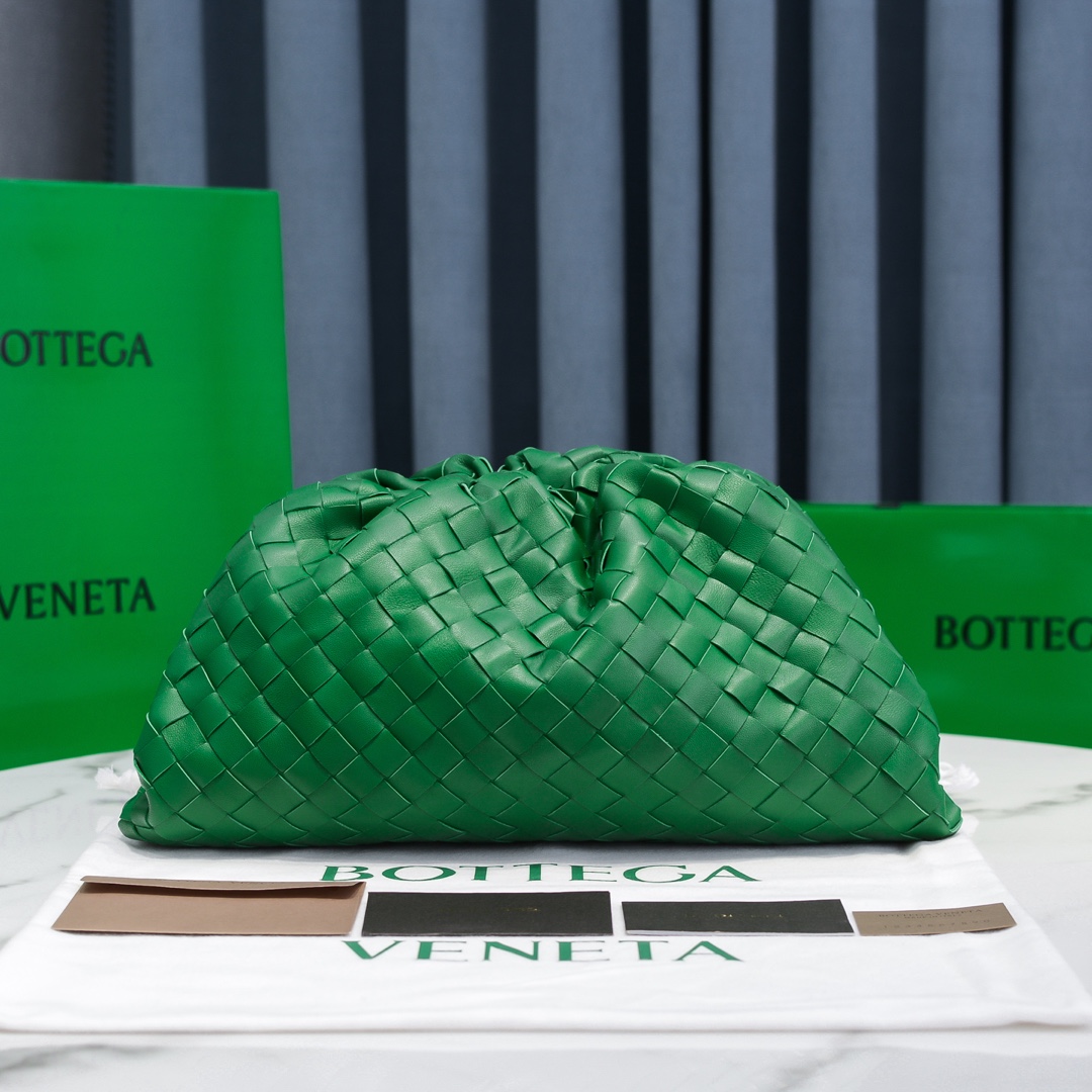 Bo*te*ga ve*ne*ta the pouch bag-38*20*9cm