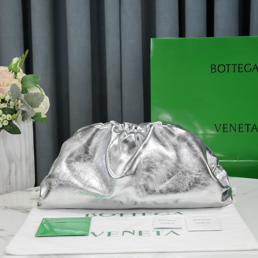 Bo*te*ga ve*ne*ta the pouch bag-38*20*9cm
