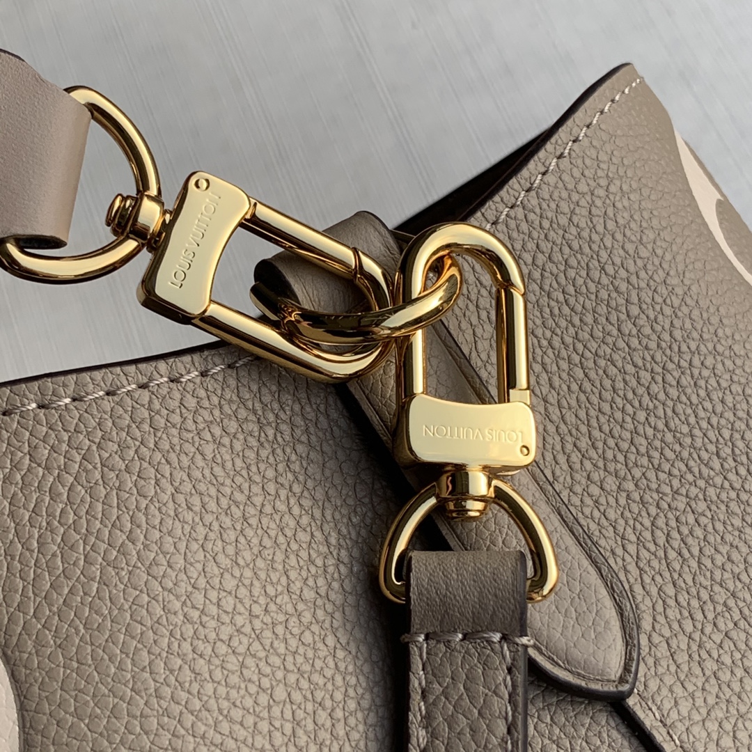 l**is V*t*n néonoé bucket bag -m45555-26x22x27cm