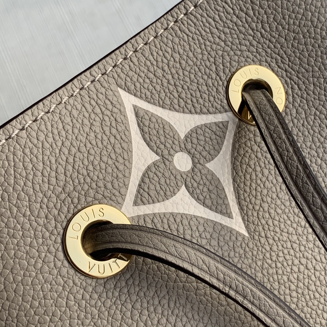 l**is V*t*n néonoé bucket bag -m45555-26x22x27cm