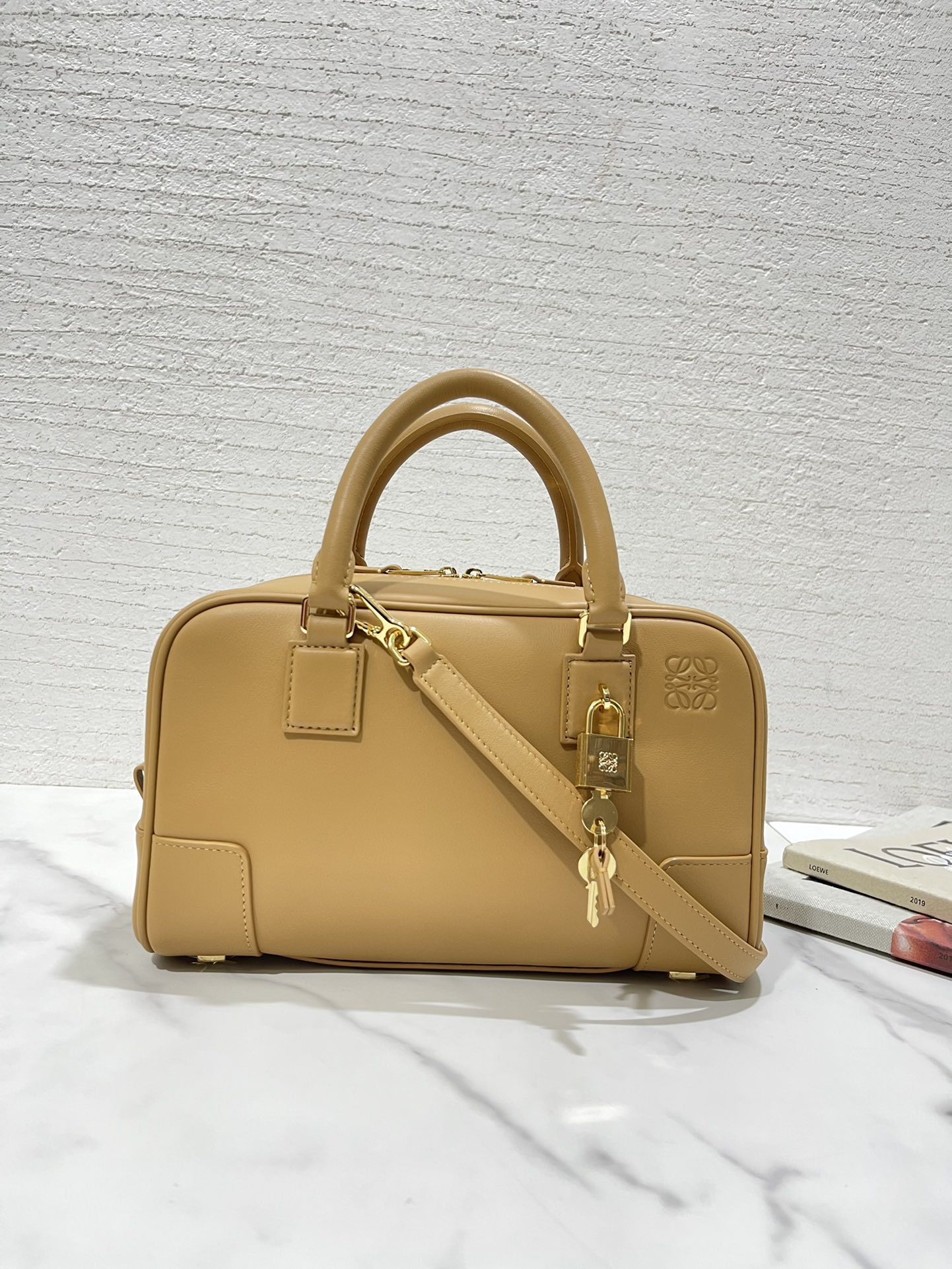 Loewe Amazon Bag-23*16*10CM