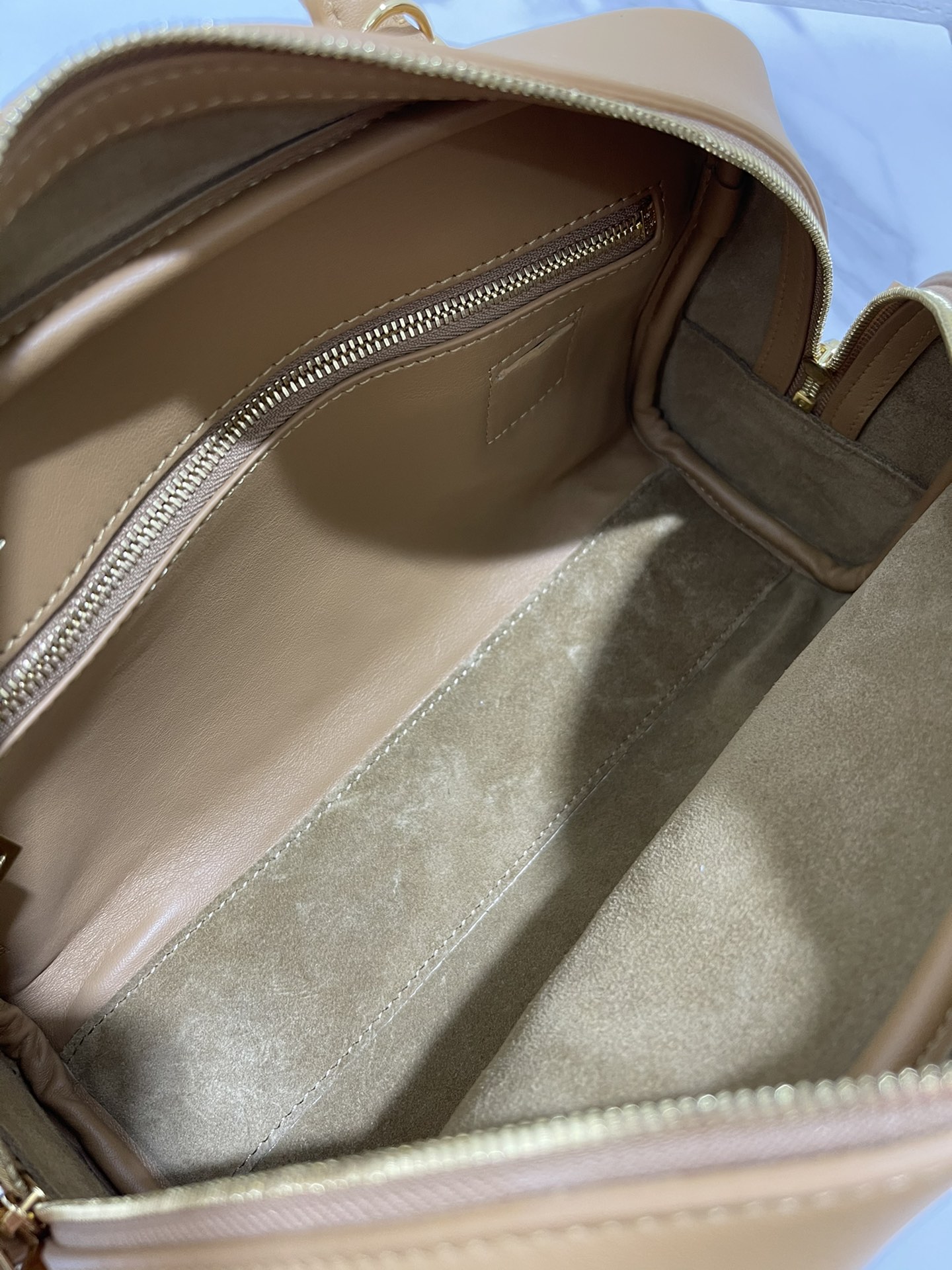 Loewe Amazon Bag-23*16*10CM