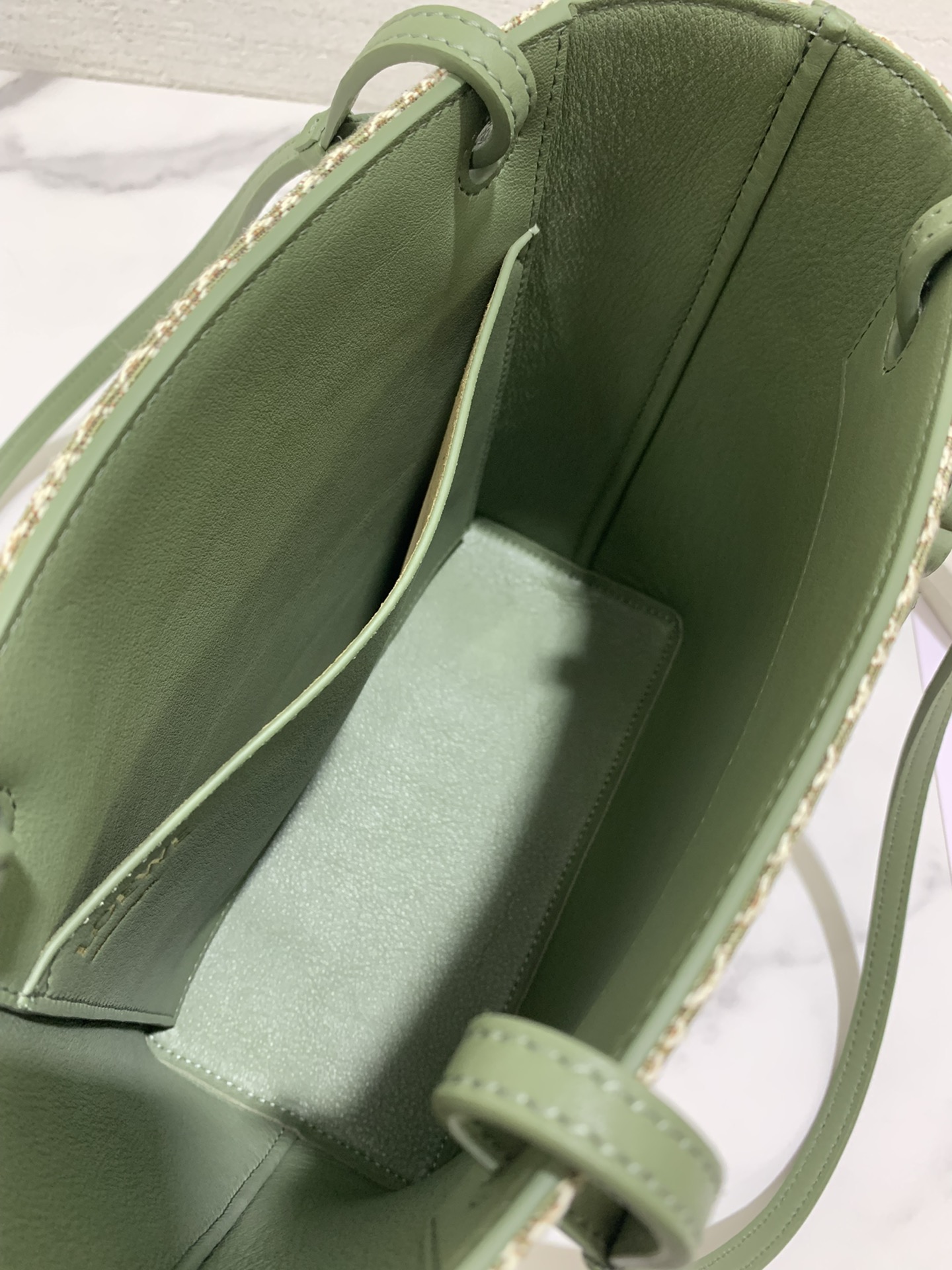 Loewe Anagram Square Tote-21*10*22CM