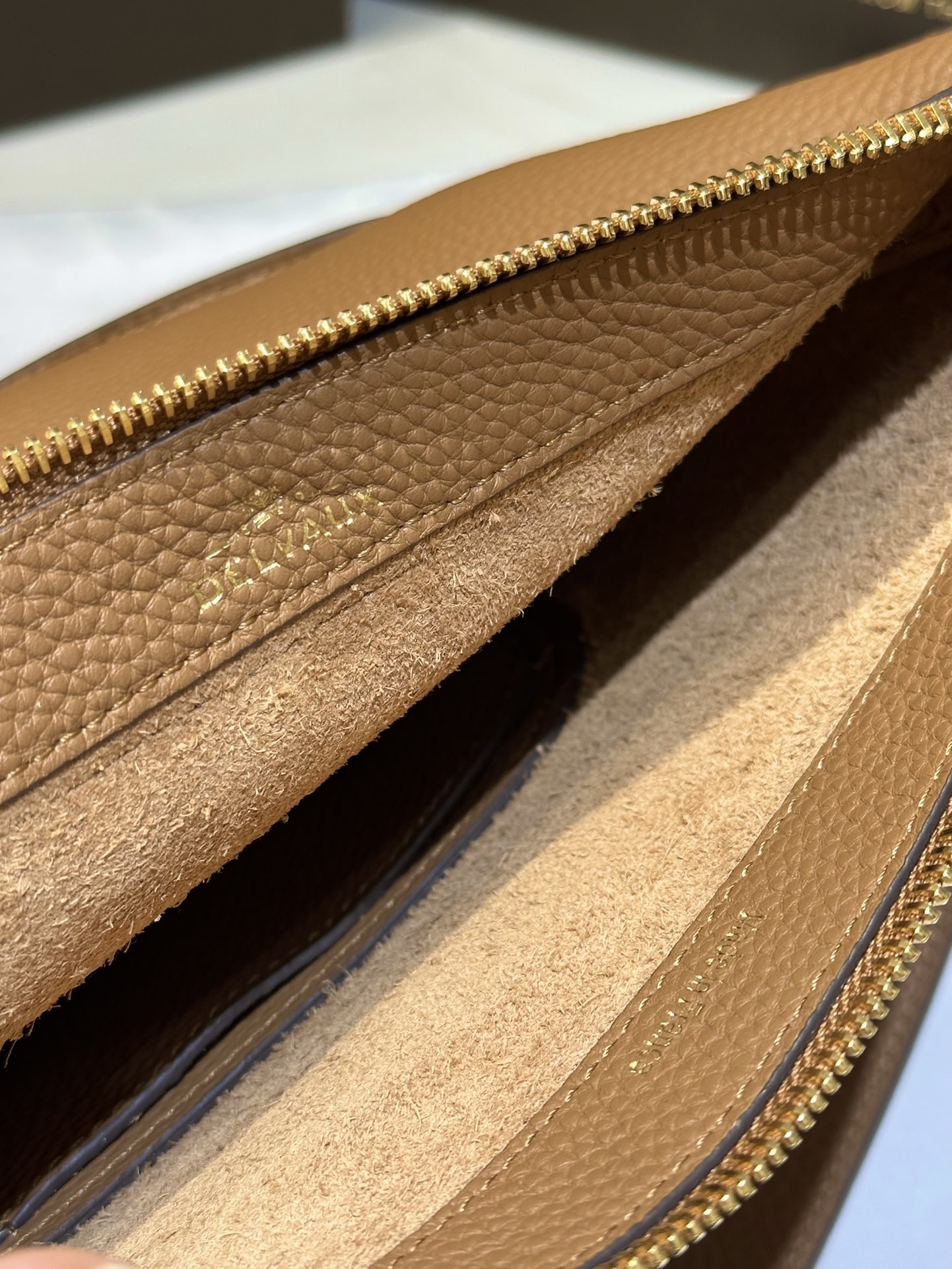 Delvaux Pin Swing Tote-29*9*20CM