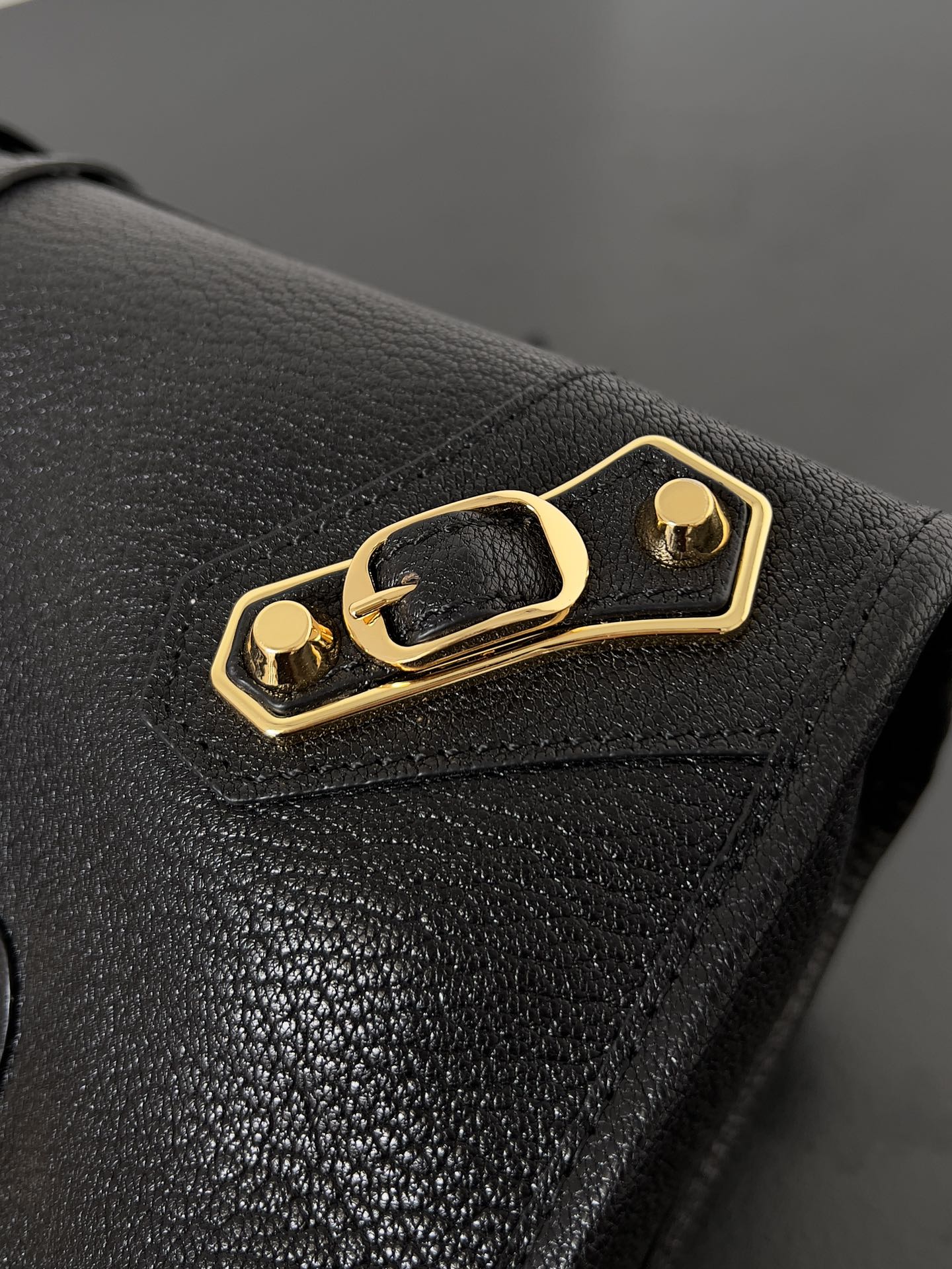 Balenciag Graffiti Classic City-30*10*20CM