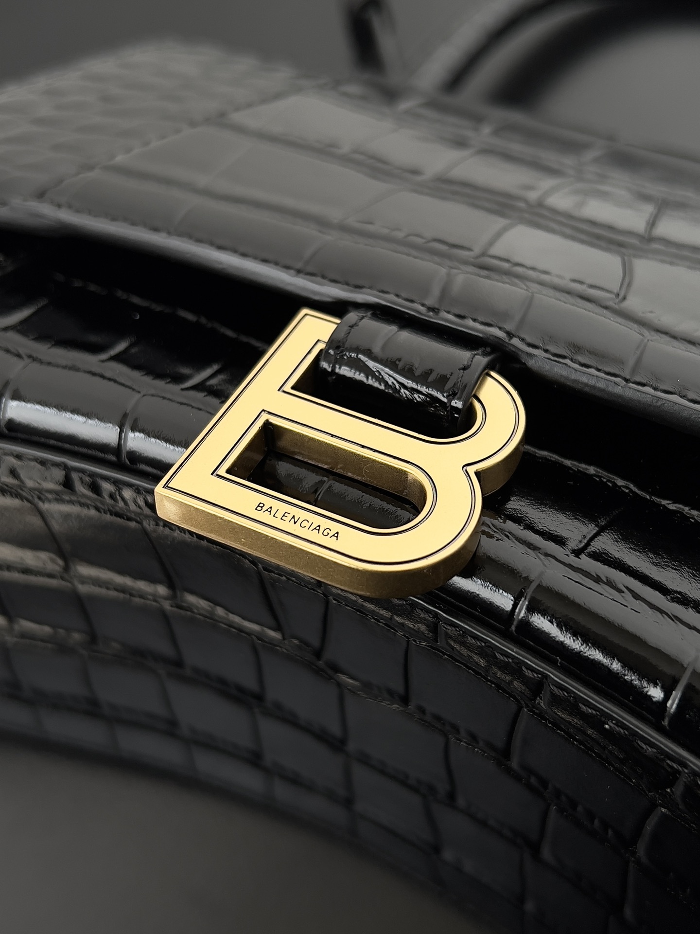 Ba*len*cia*ga hourglass bag-23x10x24cm