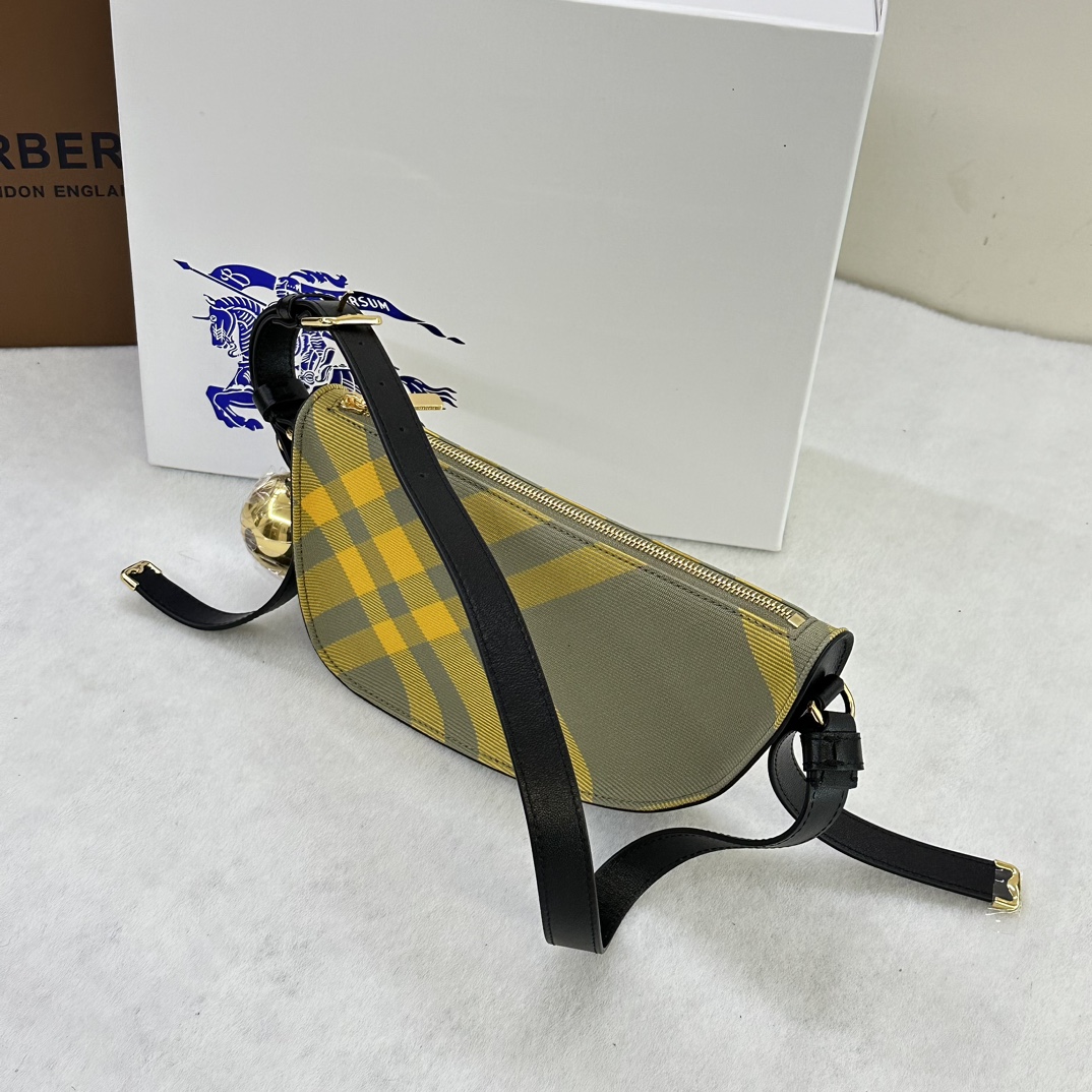 B**rry shield bag-26*5.5*13.5cm