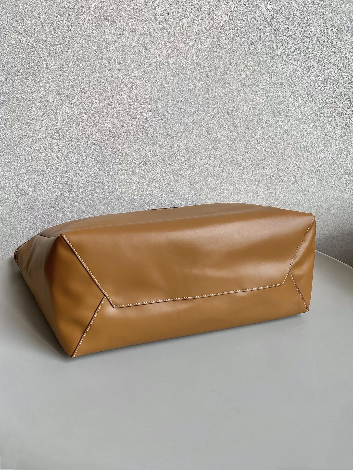 MiuMiu Tote-40×39×18CM