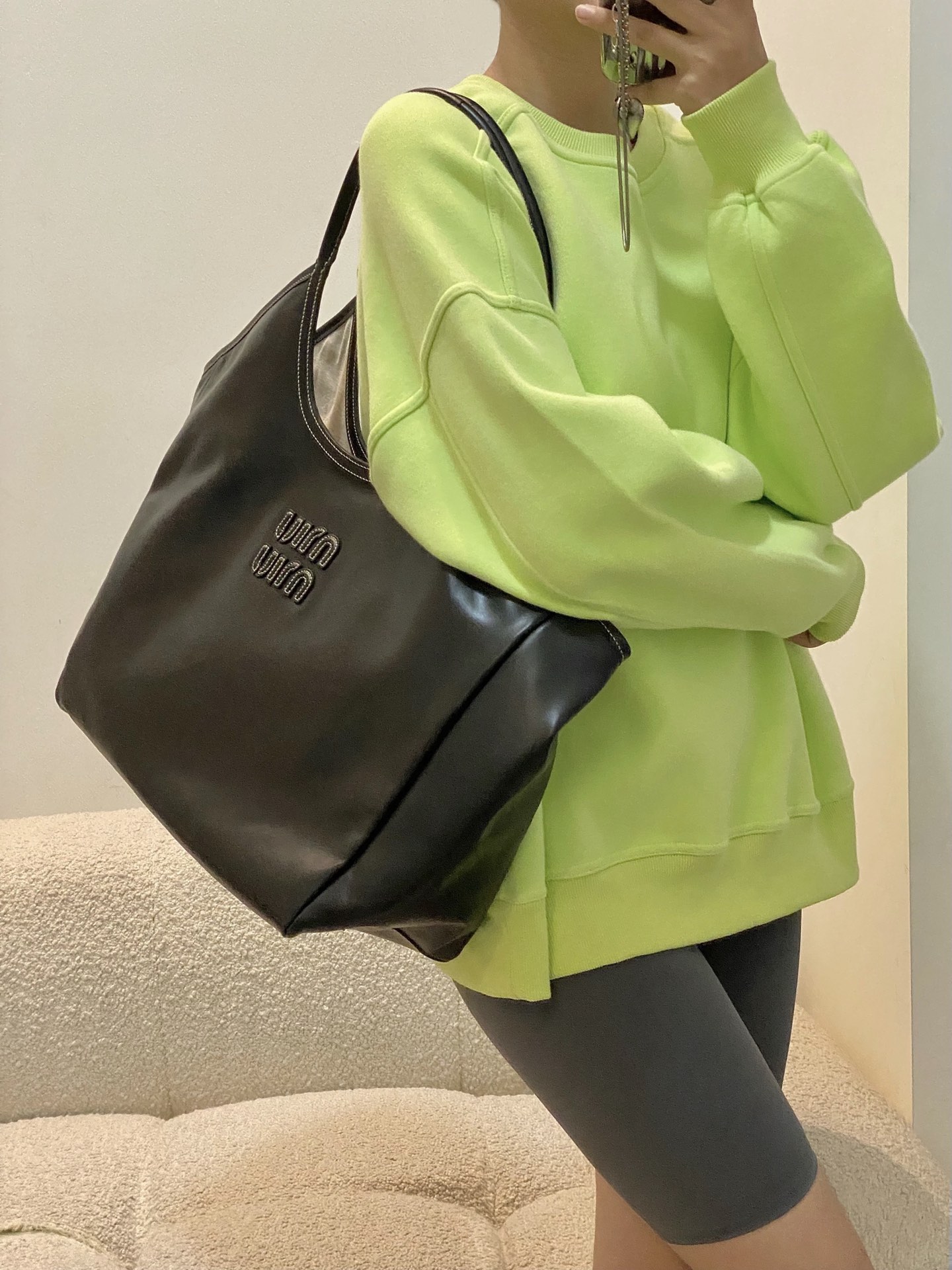 MiuMiu Tote-40×39×18CM