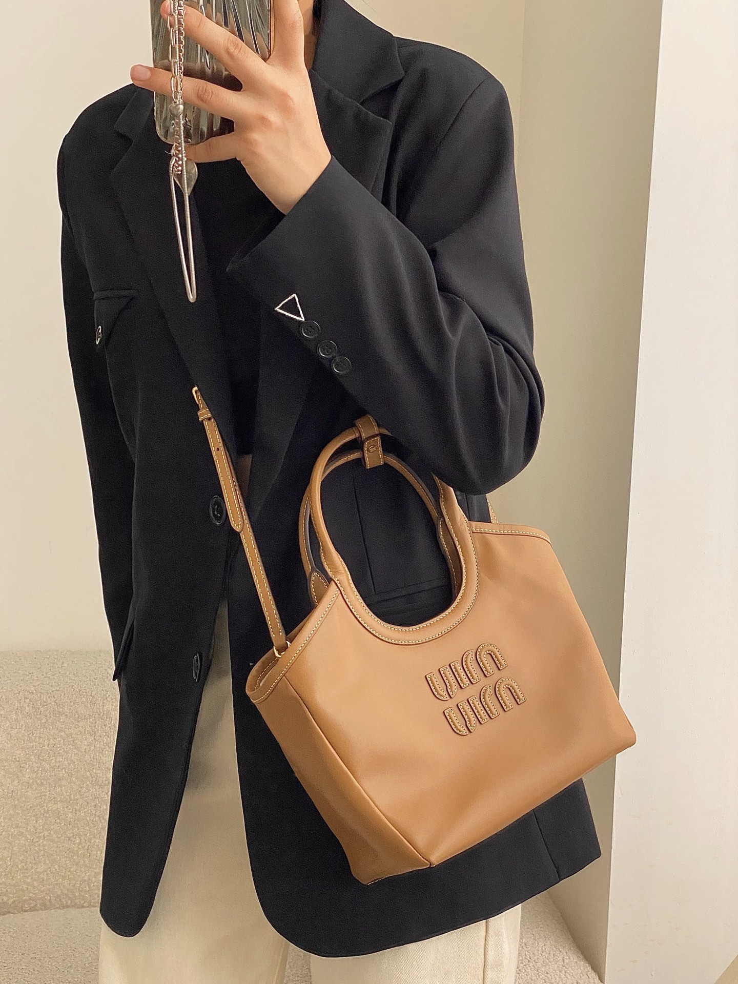 MiuMiu Tote-40×39×18CM