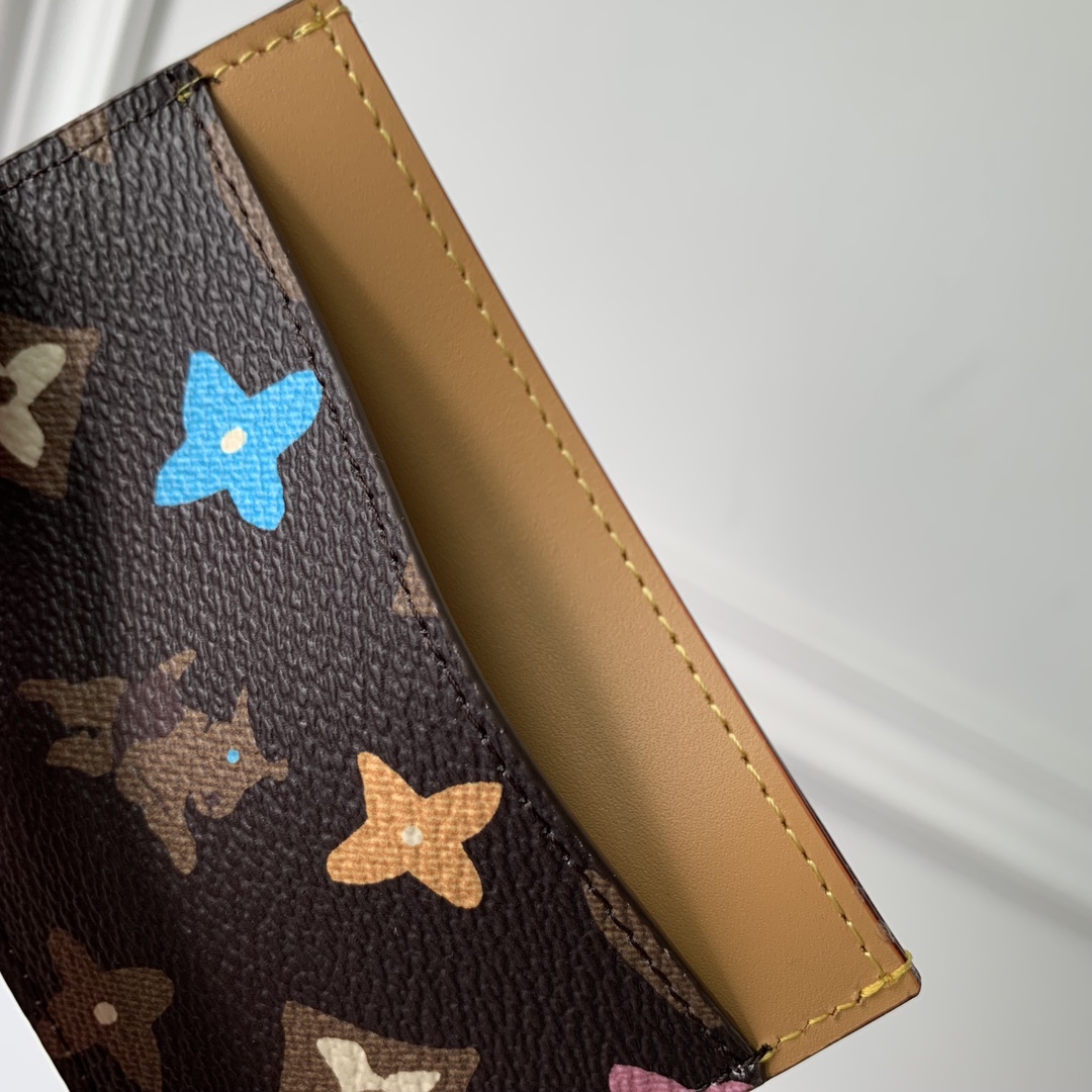 l**is V*t*n wallet-m83348-1*7*0.5cm