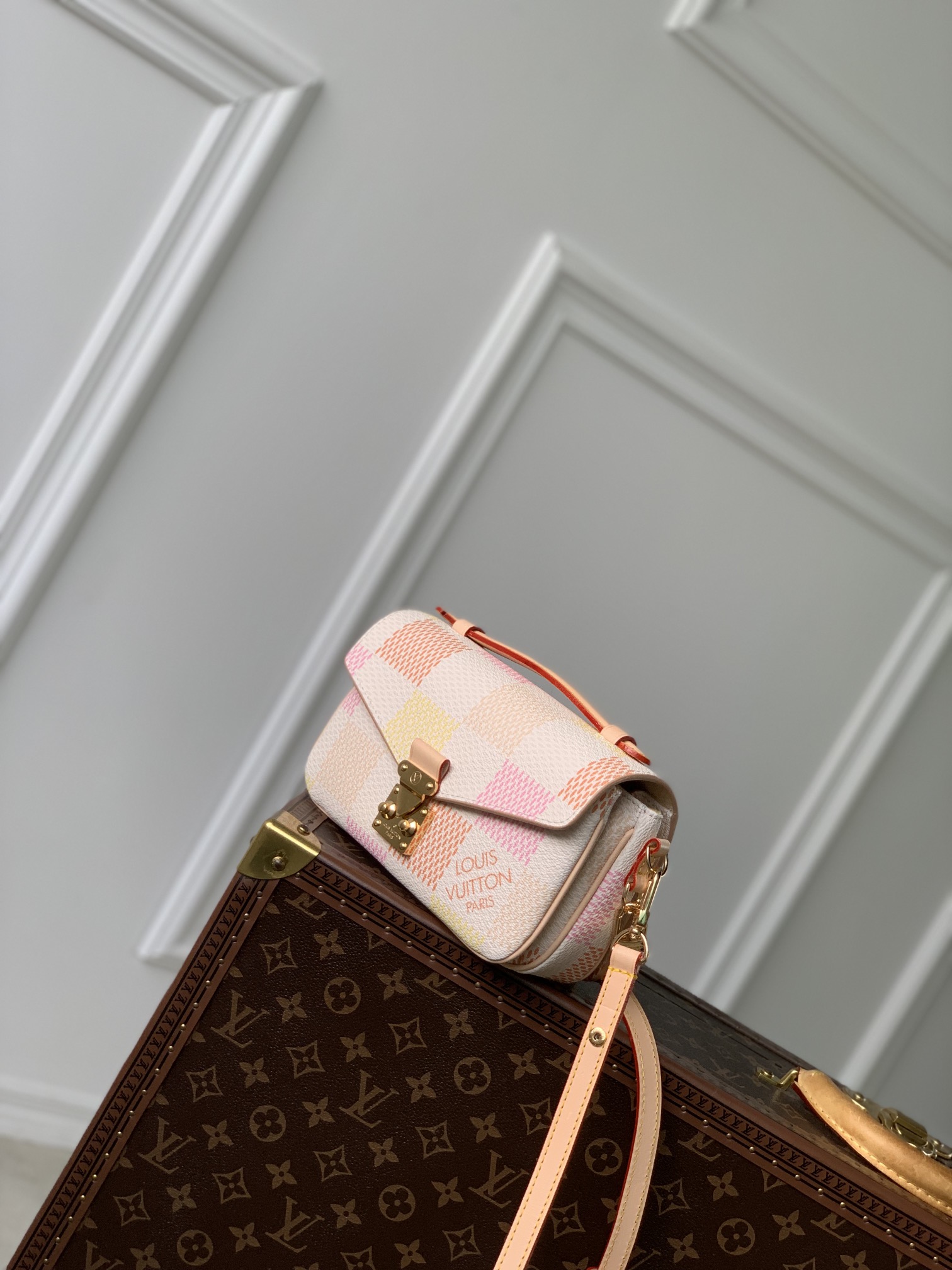 l**is V*t*n pochette metis east west handbags- 21.5 x 13.5 x 6cm