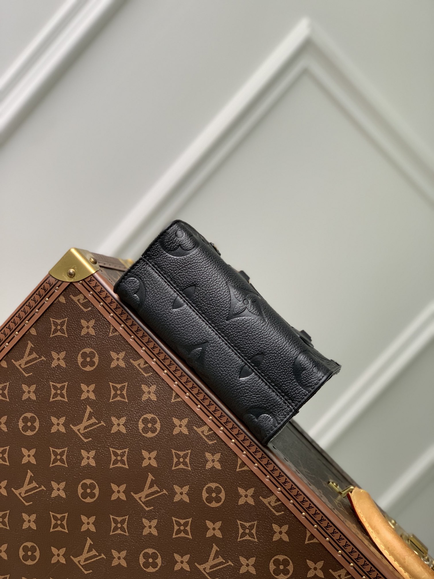 l**is V*t*n onthego bb handbag-18*15*8.5cm
