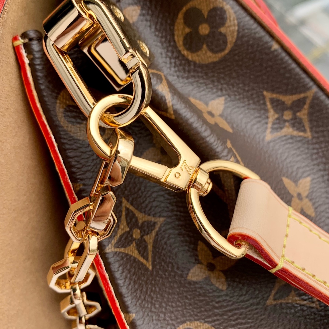 l**is V*t*n dauphine soft bag-28*20*11cm