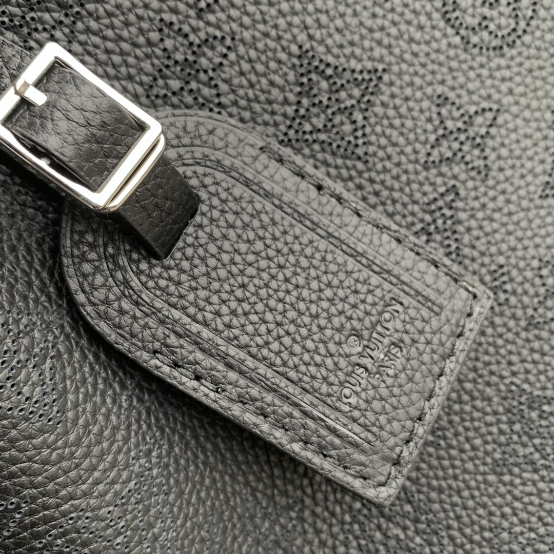 l**is V*t*n mahina hand it all bumbag-m24255-32*29*13cm