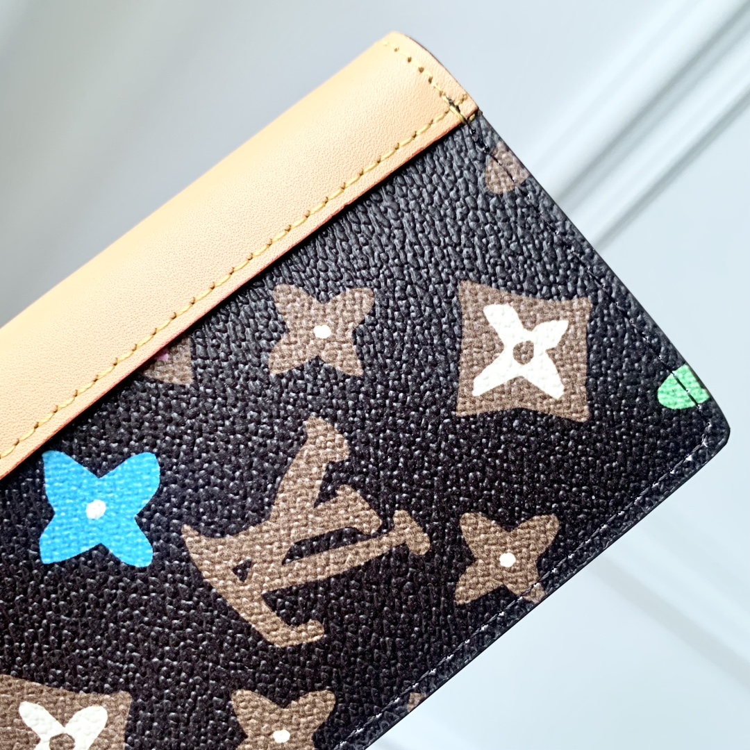 l**is V*t*n wallet-m83337-7.5 x 11.1 x 1cm