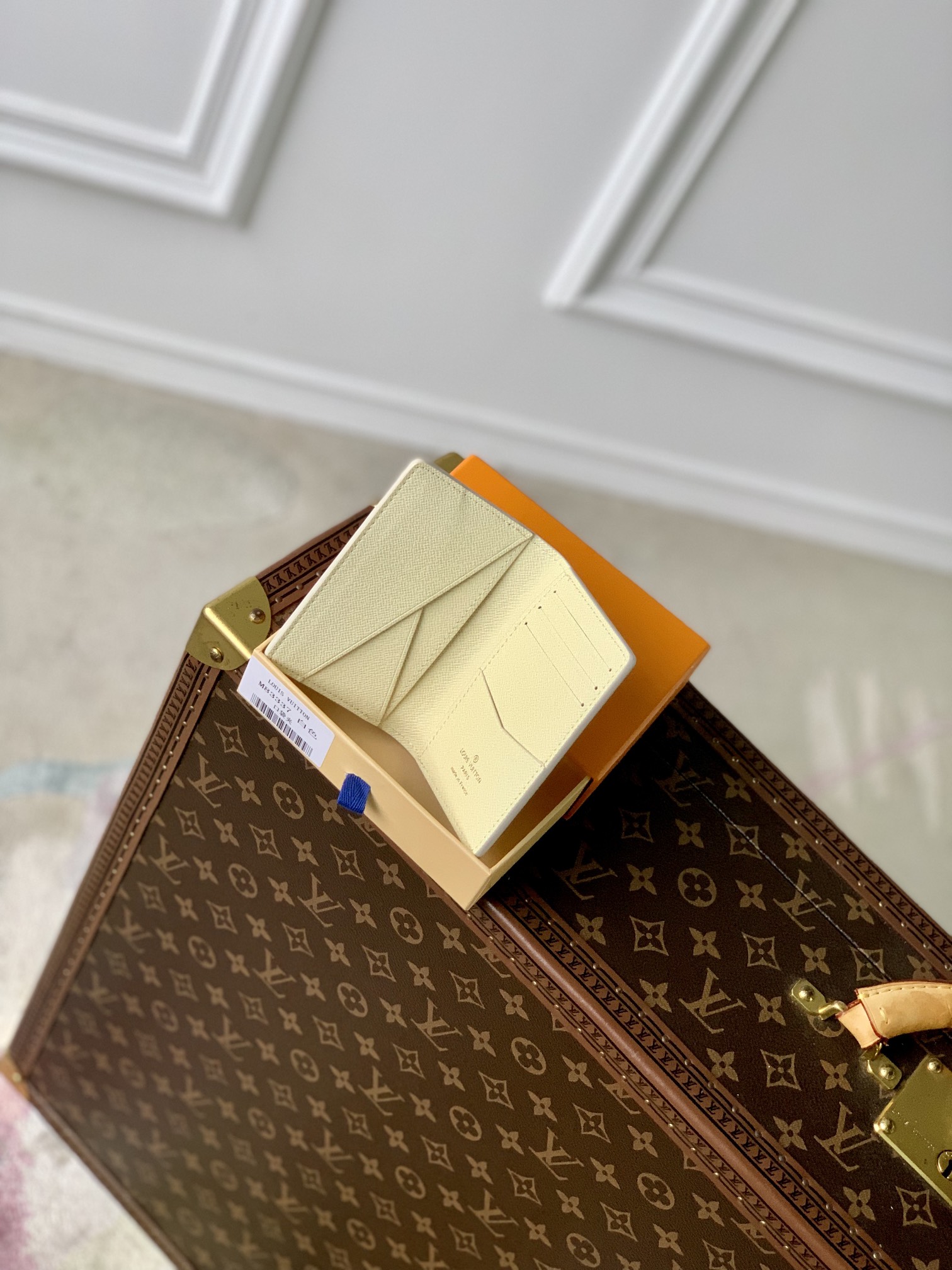 l**is V*t*n wallet-m83336-7.5 x 11.1 x 1cm