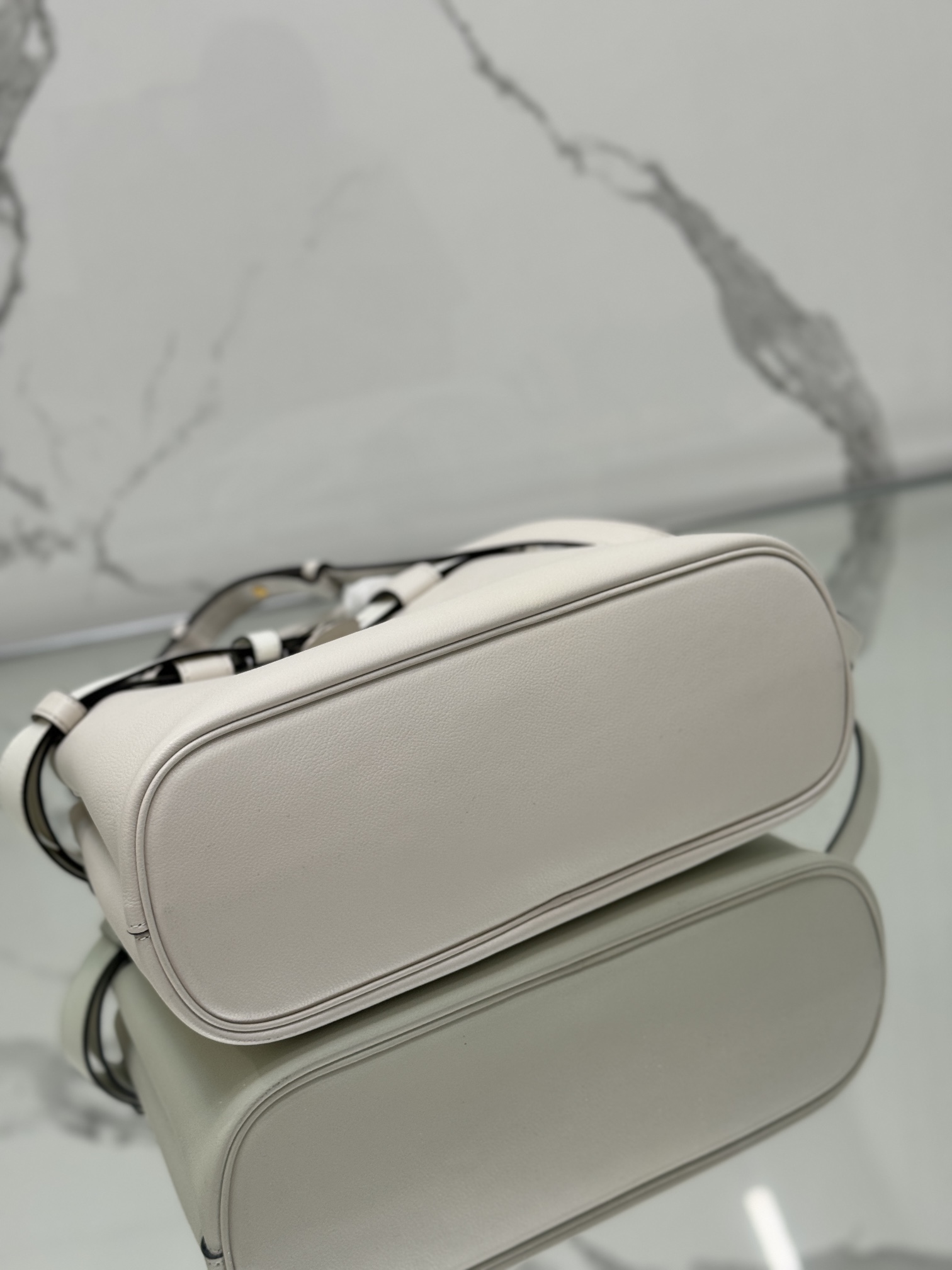 Pra*a double1ba434 bag-32X23X11cm