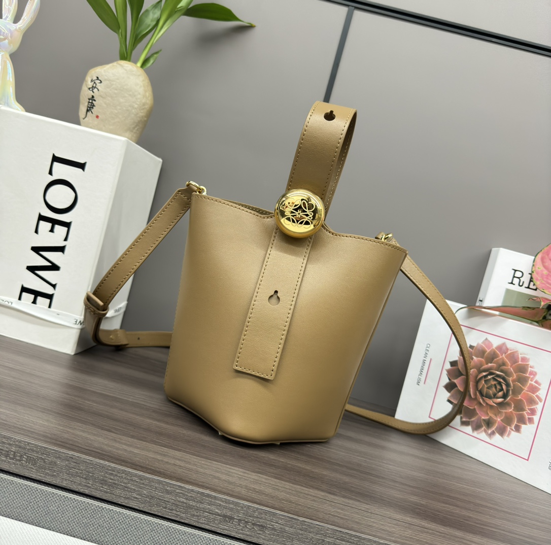 Loewe Mini Pebble Bucket Bag-16*16*19.5CM