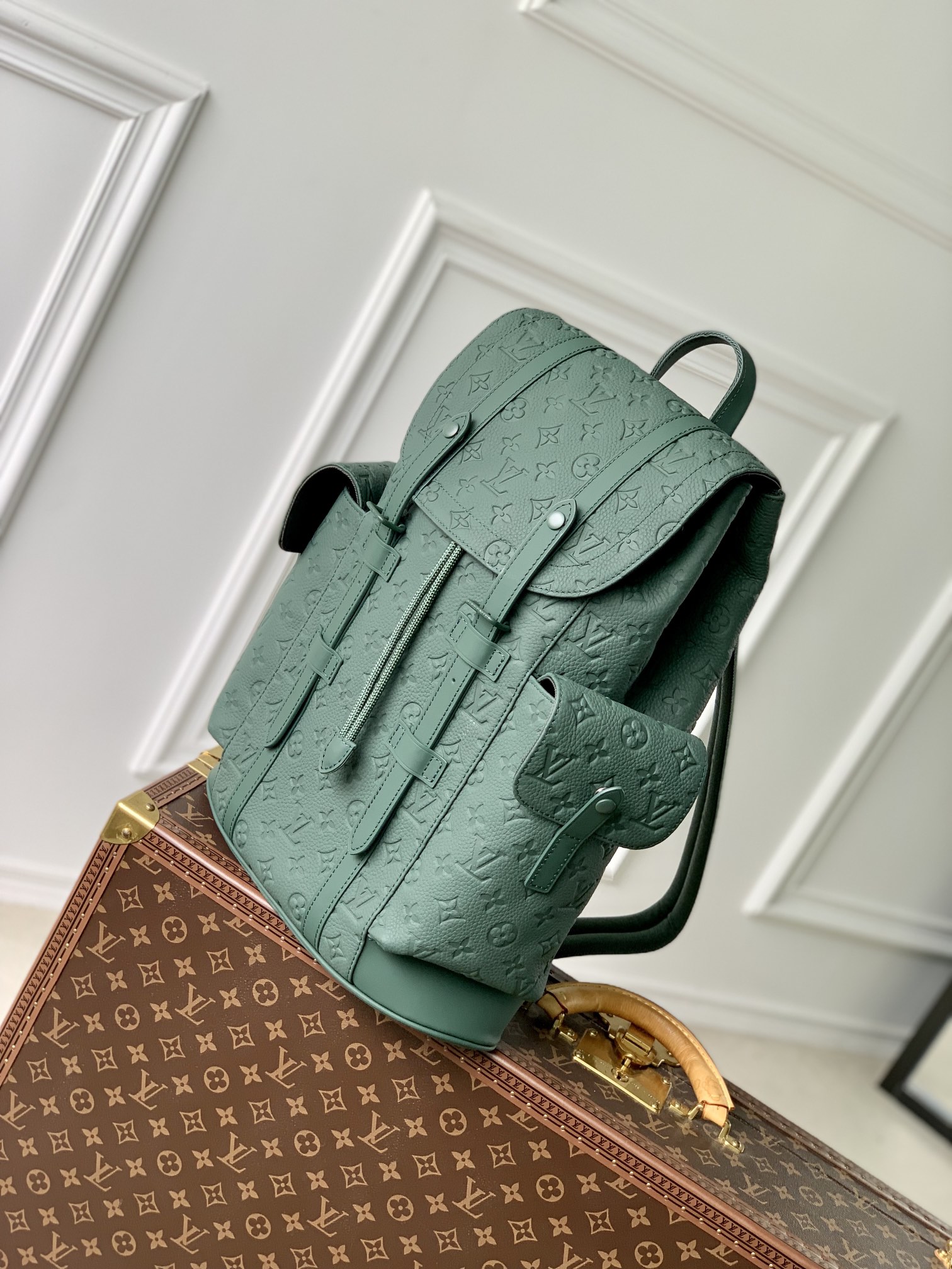 l**is V*t*n christopher backpack m24428-38 x 44 x 12.5cm