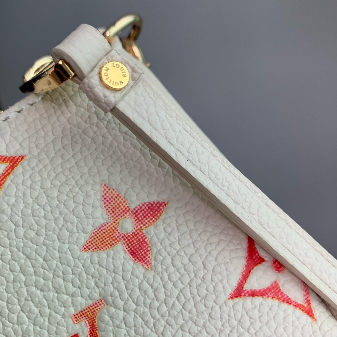 l**is V*t*n easy pouch on strap-19x11.5x3cm