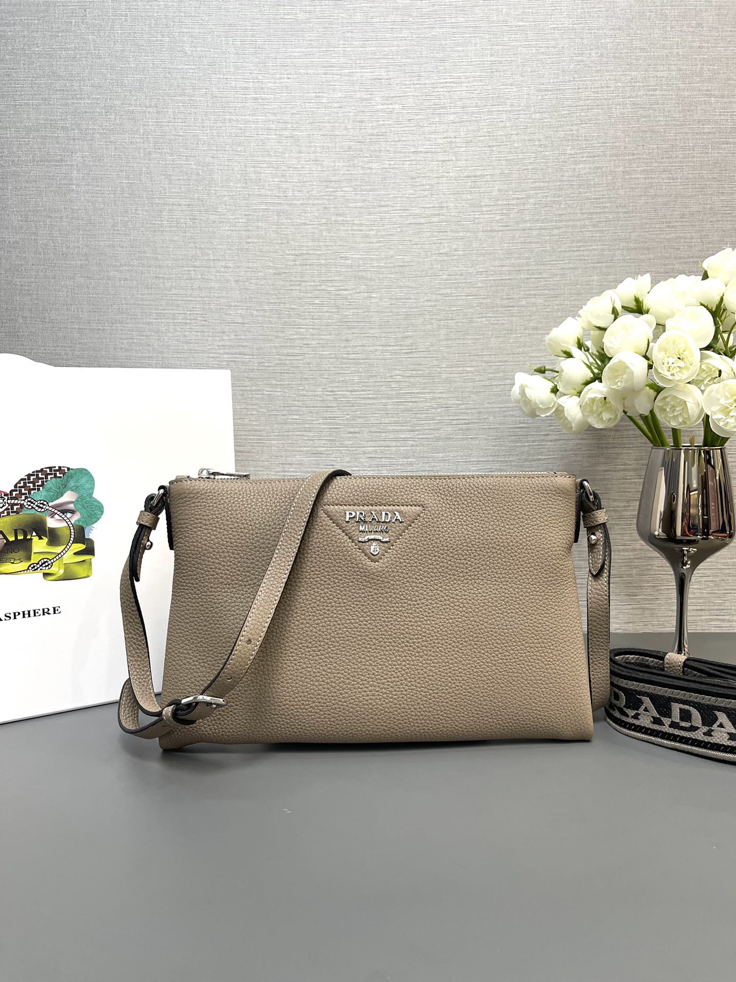 Pra*a 1bh050 double-strap backpack bag-30*19.5cm