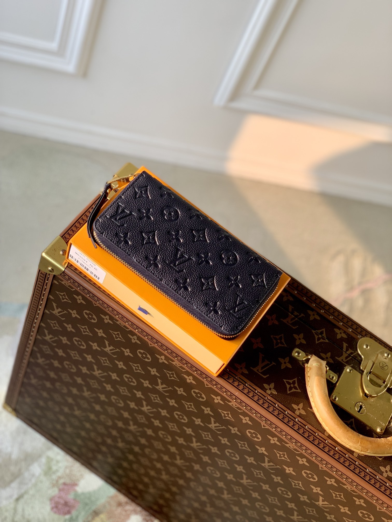 l**is V*t*n zippy wallet n40675-10 x 20 x 2cm