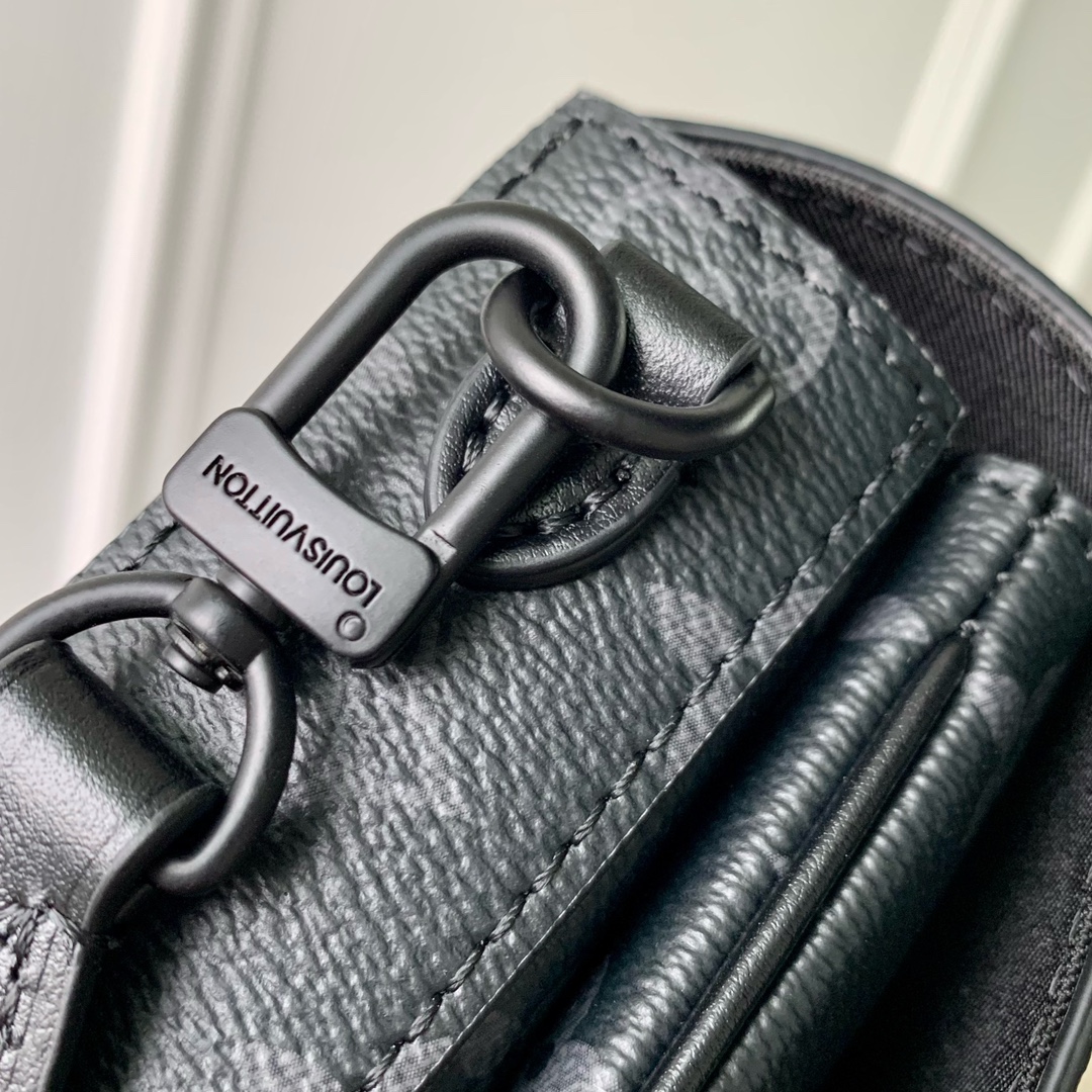 l**is V*t*n montsouris bag-m83567-22 x 12 x6cm